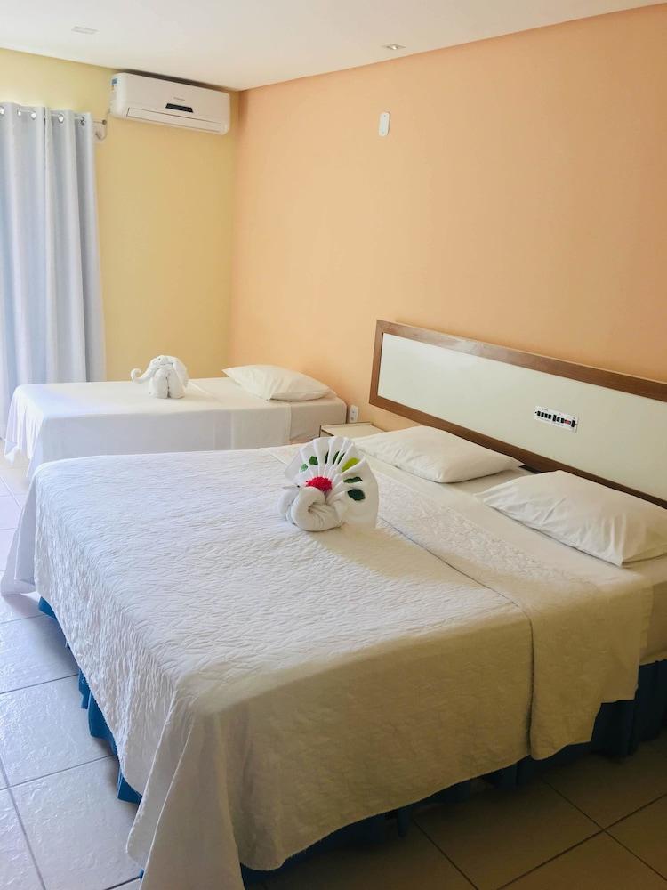Sueds Premium Hotel 3*